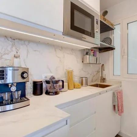 Salitre Tamara * טקורונטה